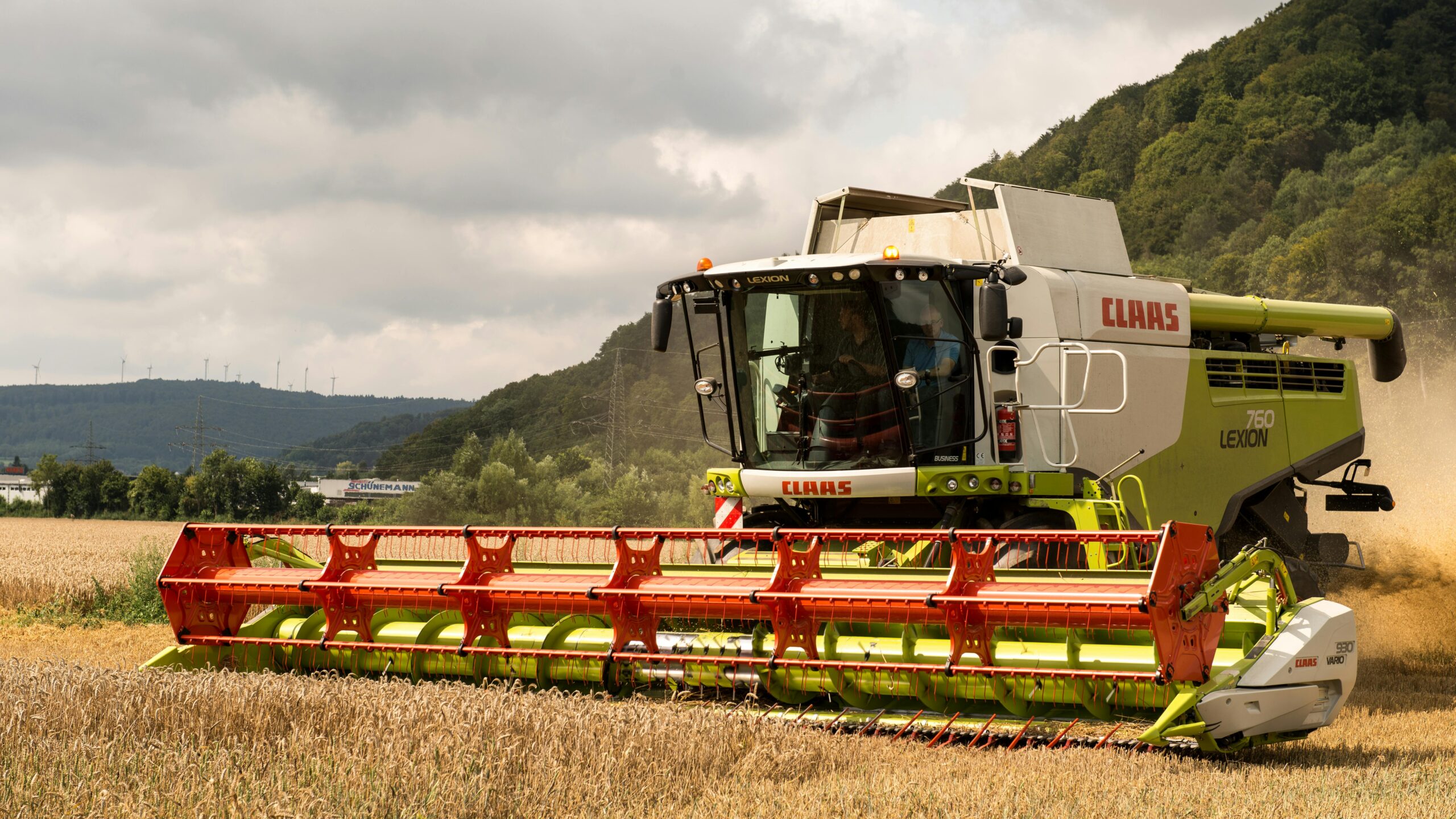 Record Harvests and Export Hurdles: The Current State of U.S. Grains